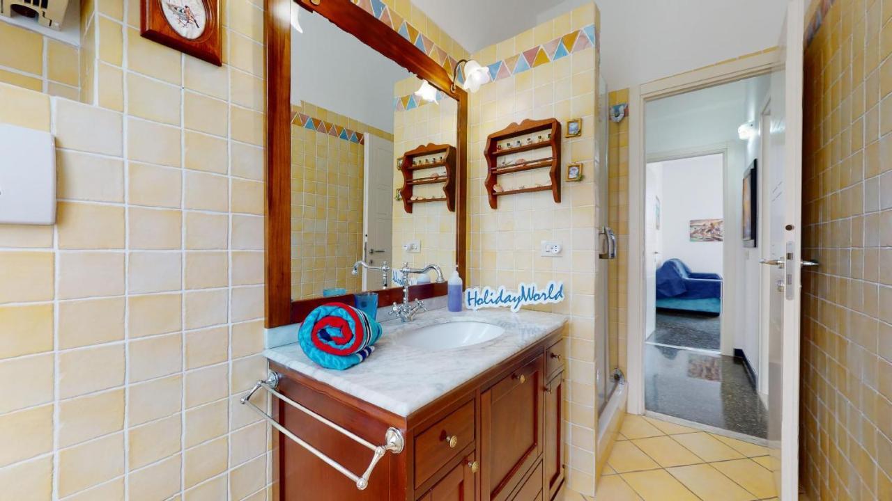 House Azzurra By Holiday World Genua Exteriör bild